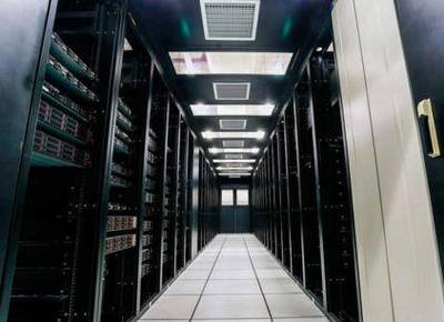 三才共濟，智創未來 從網絡信息技術開發到年入三百萬的創業傳奇